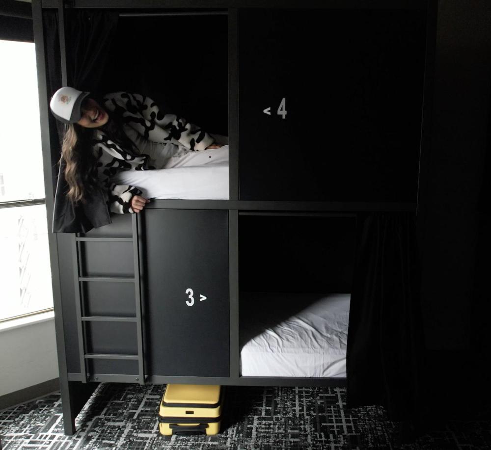 Single Bed in 6-Bed Dormitory Room interior